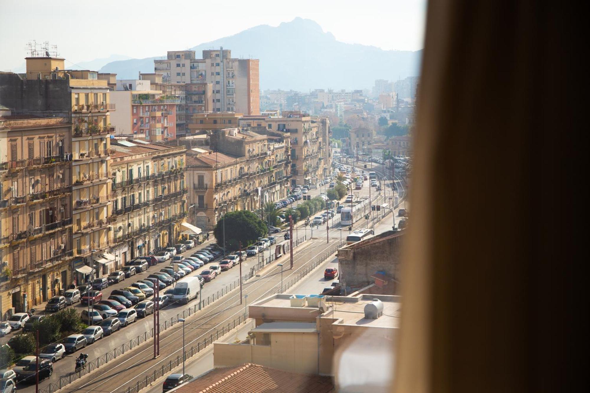 Solemar Sicilia - Multi Suite - Palermo — Photos 3